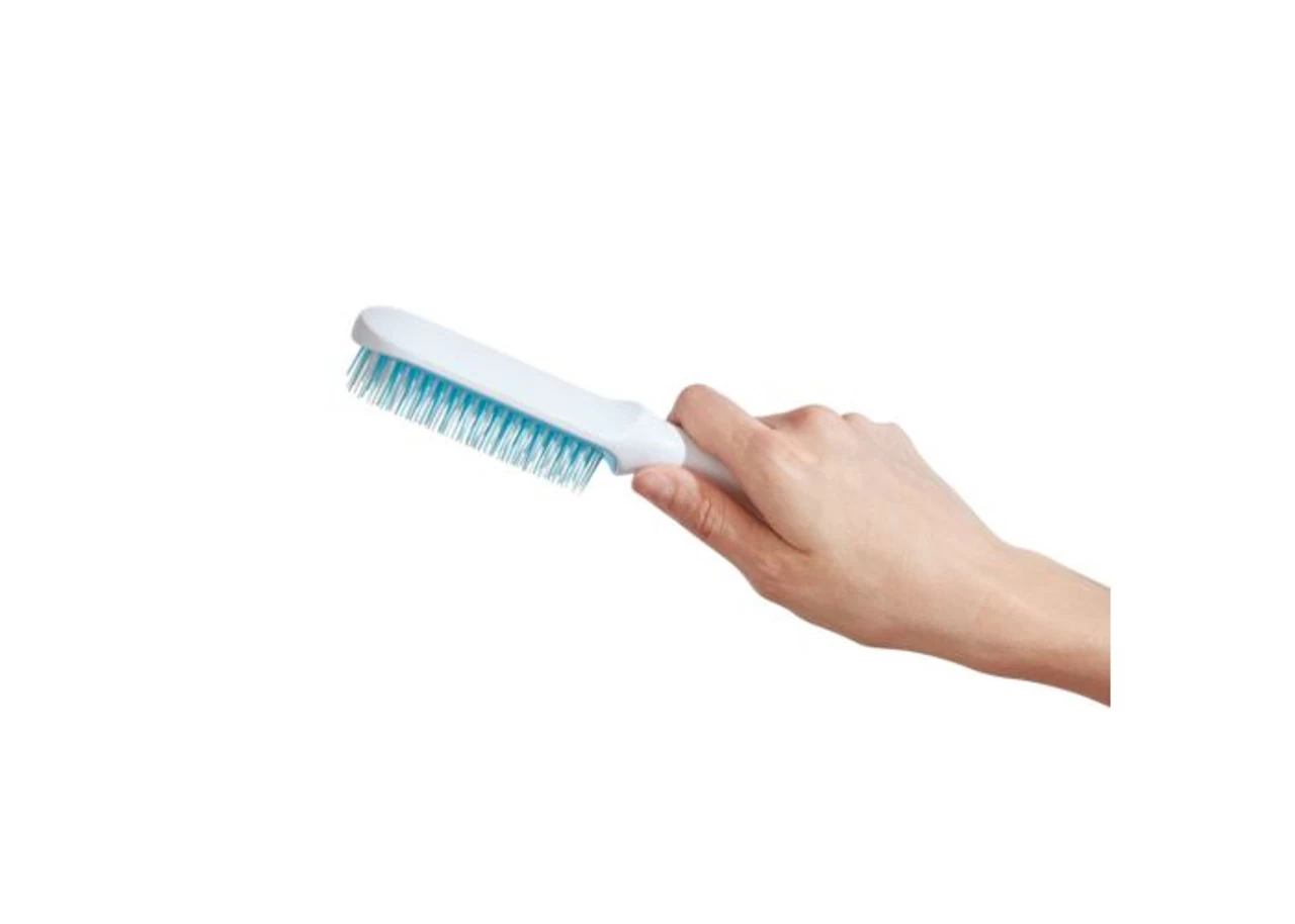 Fridababy Fine Or Straight Hair Detangler Brush 3 Fridababy Fine Or Straight Hair Detangler Brush - Image 3