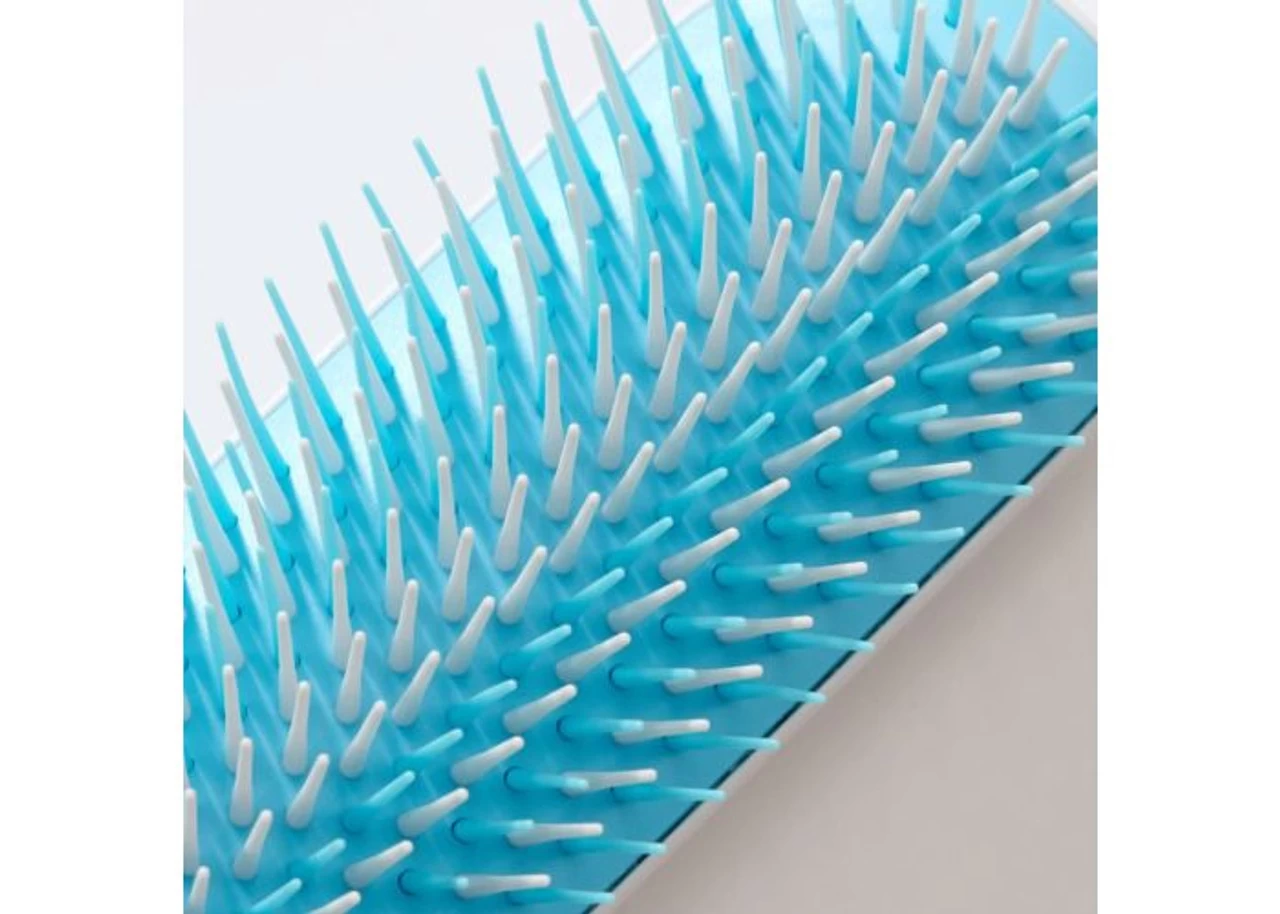 Fridababy Fine Or Straight Hair Detangler Brush 4 Fridababy Fine Or Straight Hair Detangler Brush - Image 4