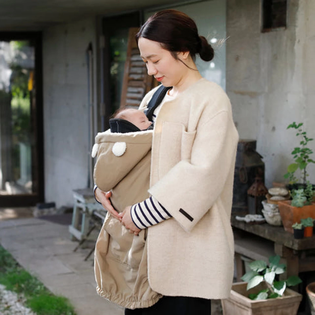 Hoppetta 10mois 2Way Mother's Cape Beige 5 Hoppetta 10mois 2Way Mother's Cape Beige - Image 5