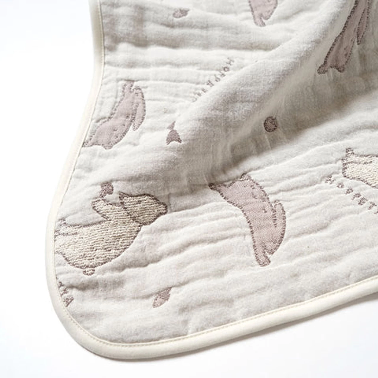 Hoppetta Brun Six-layer Gauze Blanket 4 Hoppetta Brun Six-layer Gauze Blanket - Image 4