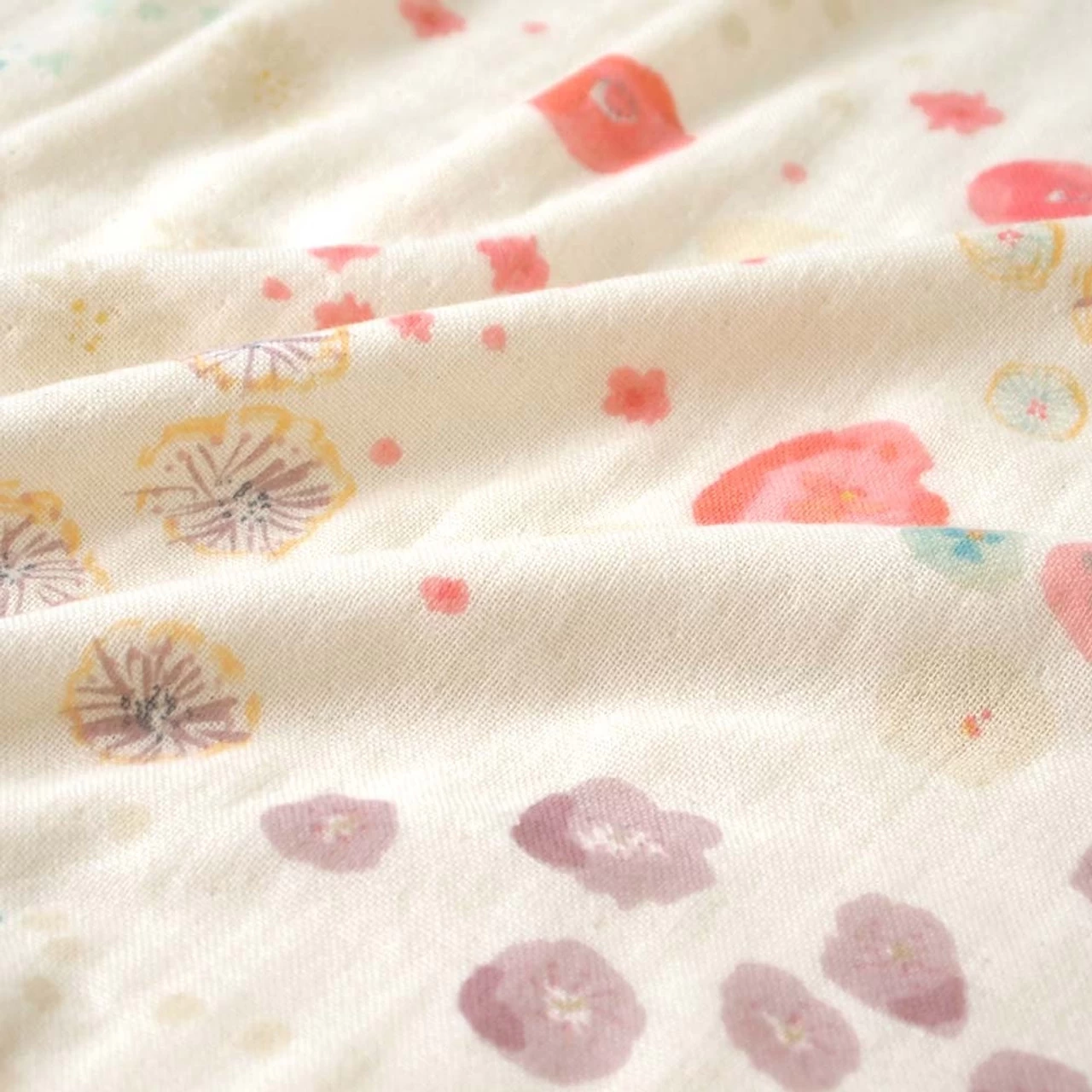 Hoppetta Naomi Ito Cotton Gauze Bath Poncho Amezaiku 67*108cm 5 Hoppetta Naomi Ito Cotton Gauze Bath Poncho Amezaiku 67*108cm - Image 5