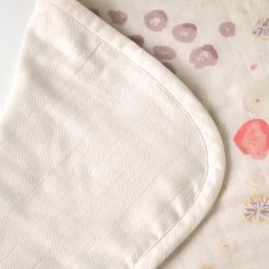 Hoppetta Naomi Ito Six Layer Gauze Blanket Amezaiku Medium -Baby Care Shop Hoppetta Naomi Ito Six Layer Gauze Blanket Amezaiku Medium 241189 58711.1663621889