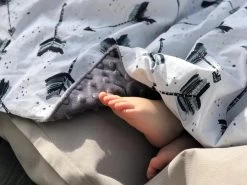 La Millou Toddler Light Blanket | French Riviera Boy - Khaki 6 La Millou Toddler Light Blanket | French Riviera Boy - Khaki -Baby Care Shop La Millou Toddler light blanket French Riviera boy khaki LLB FRBY KI 302727 04365.1681497074