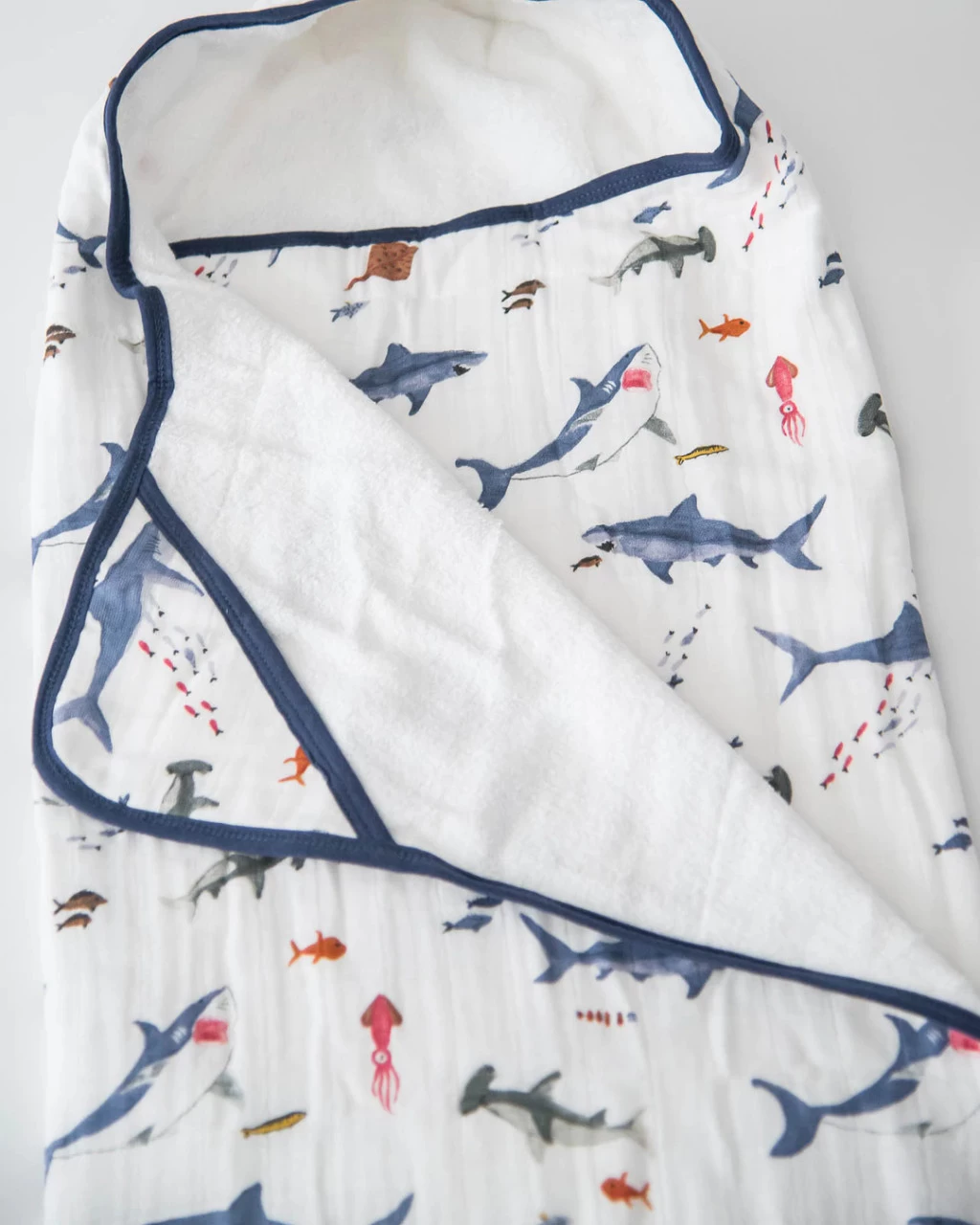 Little Unicorn Cotton Hooded Towel Big Kid Shark 2 Little Unicorn Cotton Hooded Towel Big Kid Shark - Image 2