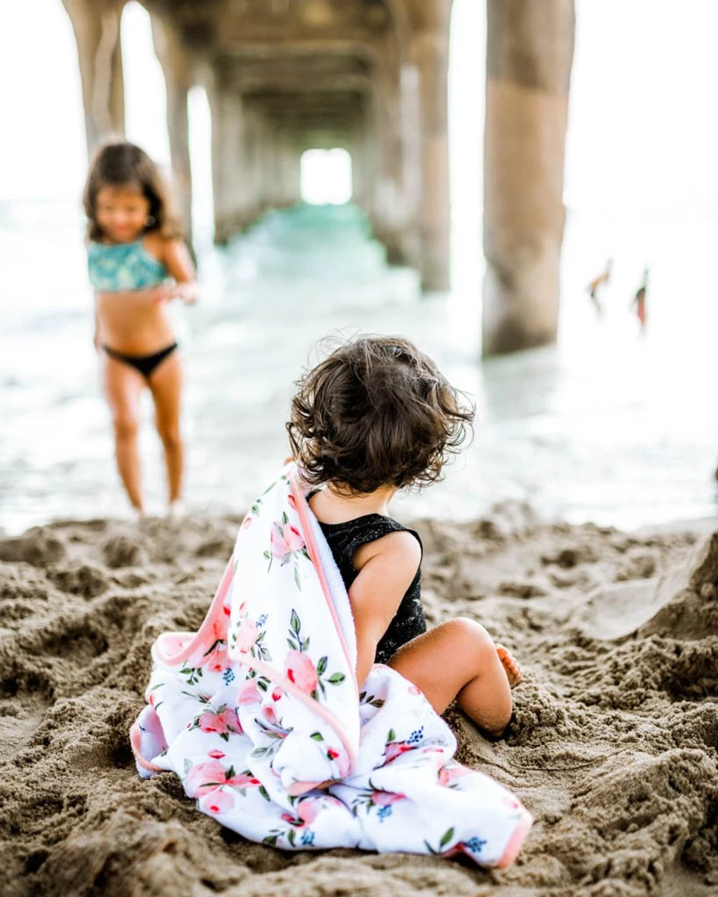 Little Unicorn Cotton Hooded Towel & Wash Cloth Watercoler Roses 5 Little Unicorn Cotton Hooded Towel & Wash Cloth Watercoler Roses - Image 5