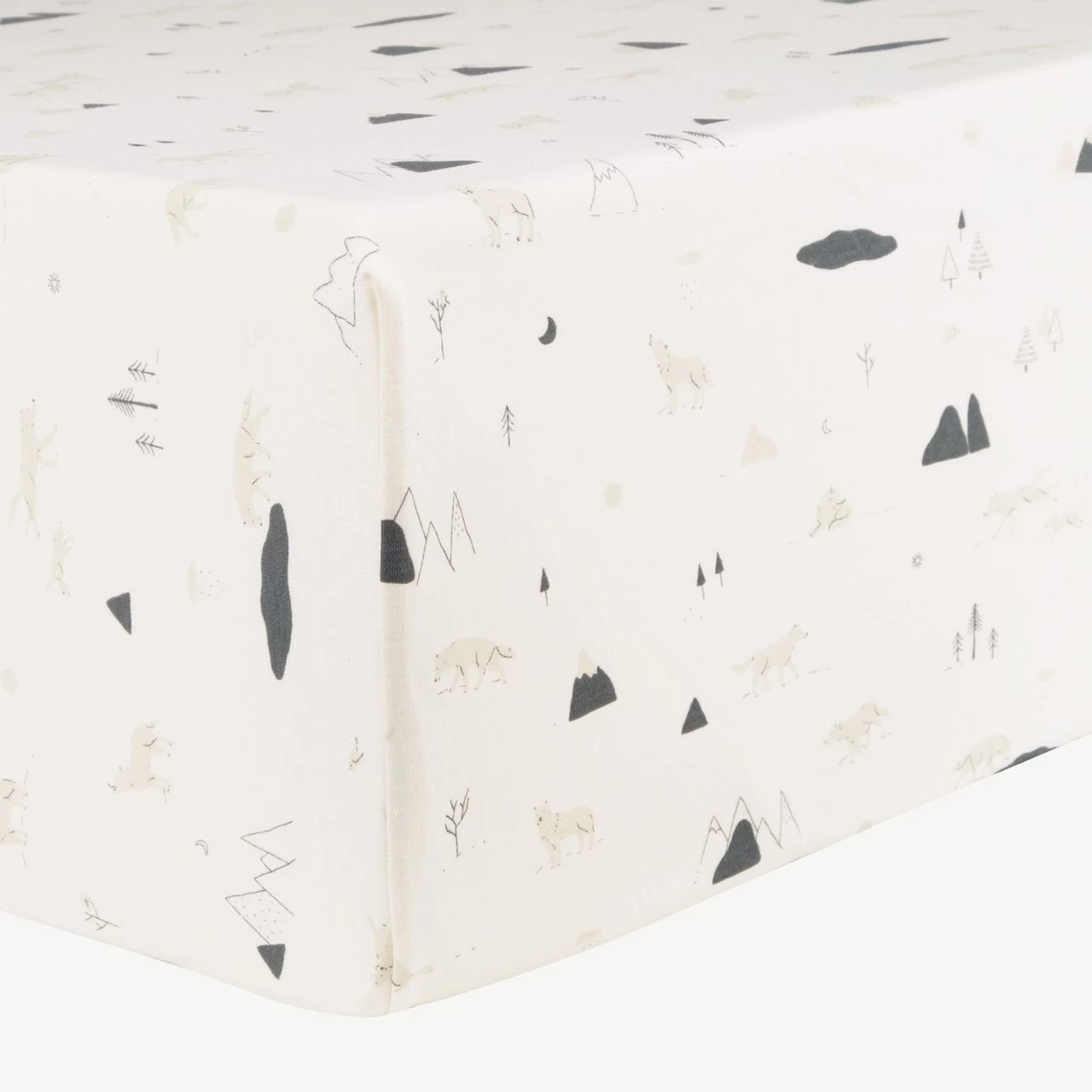 Red Caribou Cribsheet FW21 Guardian Wolves Sea Salt 2 Red Caribou Cribsheet FW21 Guardian Wolves Sea Salt - Image 2